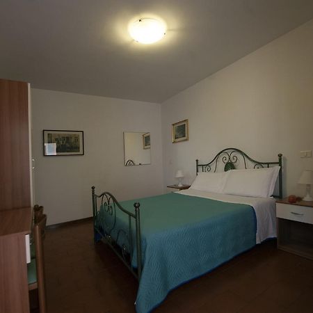 Hotel Athena سبوليتو المظهر الخارجي الصورة