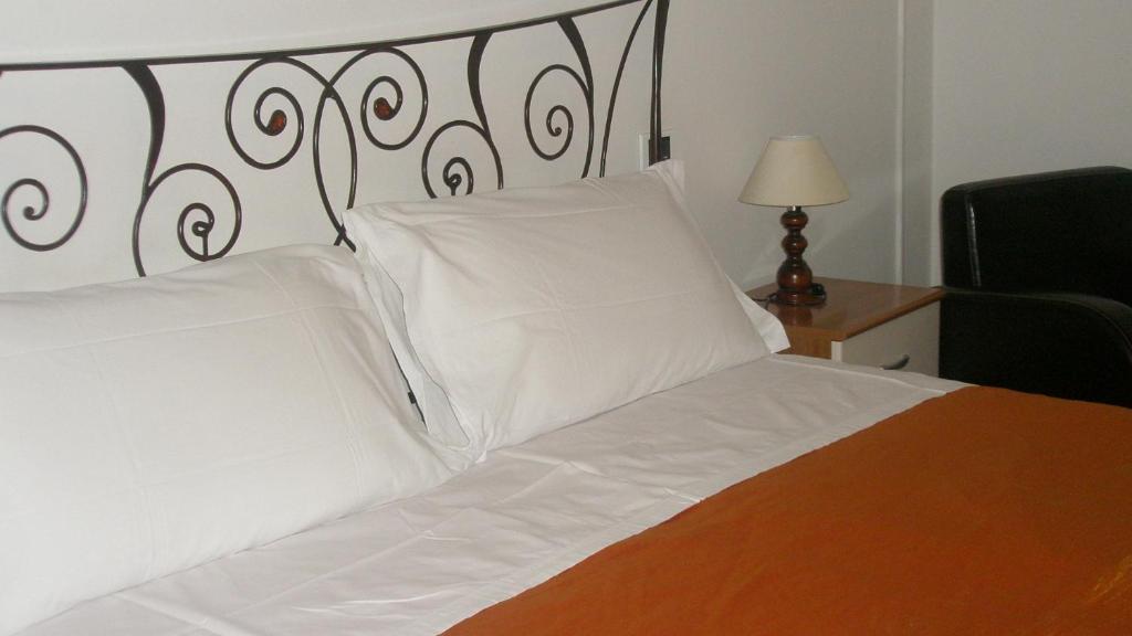 Hotel Athena سبوليتو الغرفة الصورة